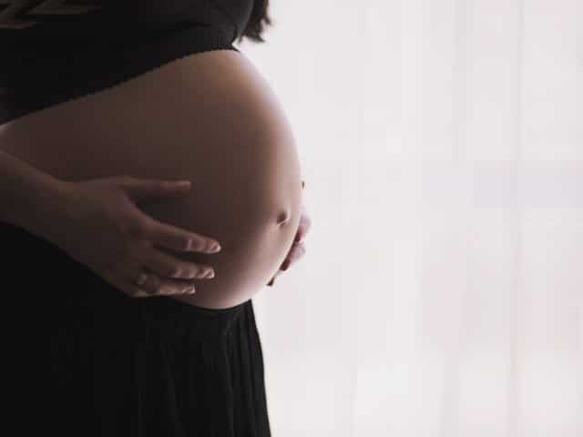 Ventre femme enceinte